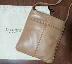 Item thumbnail for item 4be42ffc-e248-4004-bd6e-532f8a71c6ad