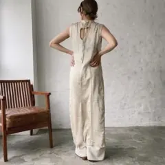 Item thumbnail for item 125747c5-de64-4fb8-9f12-d80581d6e75a