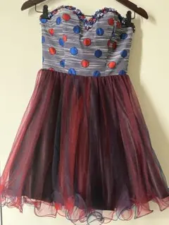 水玉模様ストラップレスドレス