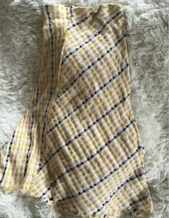 ZARA TRF ロングフレアスカート　チェック柄 イエロー ブラック ホワイトのサムネイル