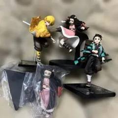 鬼滅の刃　フィギュア　竈門炭治郎　竈門禰豆子　我妻善逸