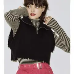 ジュエティ♡ハーフジップダメージニットベスト ハイネック レイヤード 黒 短丈
