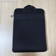 ポリエステル　縦型クッションパソコンケース １４型用　黒