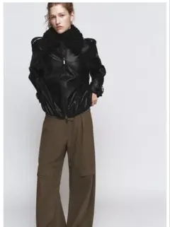 ZARA フェイクレザーボンバージャケット ZW COLLECTION Sサイズのサムネイル