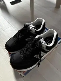 New Balance 574 ブラック/ホワイト