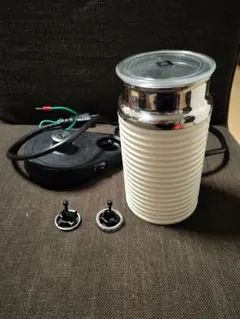 Item thumbnail for item 3f978e40-de48-4e60-940a-bb5ed31e667f