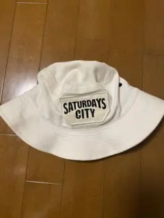 バケットハット