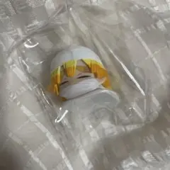 鬼滅の刃　善逸　ガチャガチャ　フィギュア