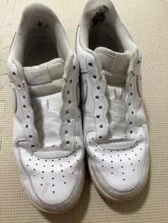 NIKE AIR FORCE 1 ホワイトのサムネイル