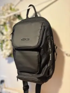 【YESLAU 】ボディバッグ 防水 メンズ 斜めがけ USBポートブラック