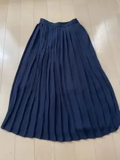 ネイビー プリーツ ロングスカート