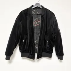レディース　ブルゾン