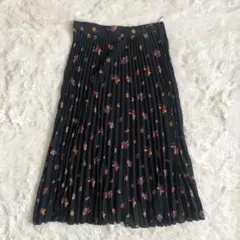 H&M 花柄スカート