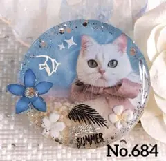 SALEハンドメイドレジンヘアゴム・ブローチ・ネックレス・ホルダーNo.684
