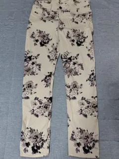LOWRYS FARM スキニーパンツ　Mサイズ