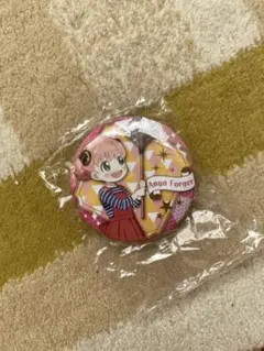 スパイファミリー アーニャ 缶バッジ