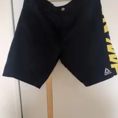 Reebok ネイビー ショートパンツのサムネイル