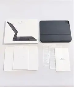 【極美品】Apple 純正 MagicKeyboard 11インチ A2261のサムネイル