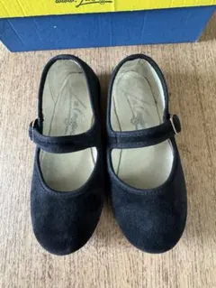 Item thumbnail for item 26ee4526-0121-479a-bfd7-ad1e252873a0