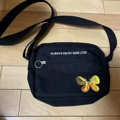 黒 ショルダーバッグ