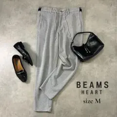 BEAMS HEART テーパードパンツ グレー M相当 きれいめ通勤のサムネイル