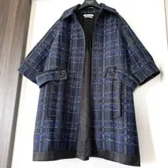 美品 FOXEY ツイード ポンチョ風コート ベルト付 40 チェック柄のサムネイル