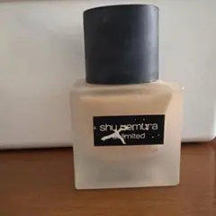 shu uemura アンリミテッド 674 ファンデーションのサムネイル