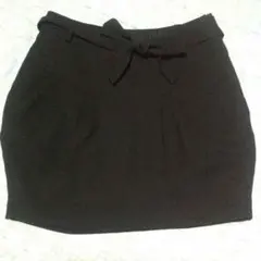 ZARA  BASICのリボンベルト付きスカート