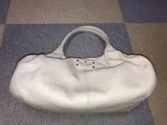LONGCHAMP ハンドバッグ ホワイト レザー ドーム型 - メルカリ