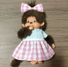 モンチッチＳ 赤チェックスカート白半袖ワンピースとリボン 450円