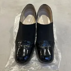CLANE パンプス ブラック エナメル調のサムネイル