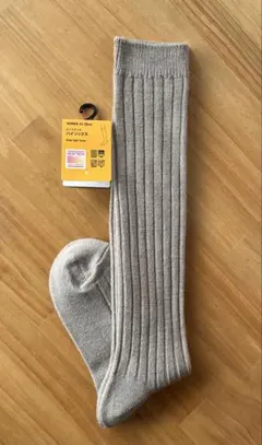 UNIQLO ヒートテック　ハイソックス