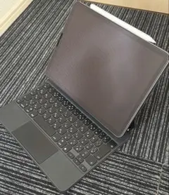 iPadPro12.9(第4世代)512GBアップルペンシル+マジックキーボード