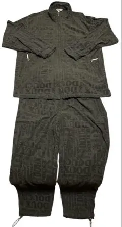 DOUX DOUCH XL セットアップ ブラック　型押し