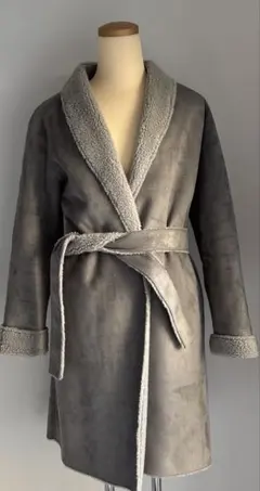★アダムエロペ　ボアムートンコート　　38 （M）美品 ライトグレー