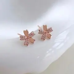 ピアス さくら 花 桜 キラキラ ピンクゴールド《NO.213》