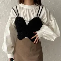 ✨美品✨ junoah ジュノア バックレースアップフェザービスチェ Mサイズ
