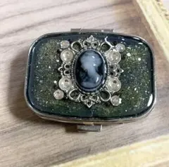 Item thumbnail for item 83283231-e1cd-444c-922e-b10d72fa9e06