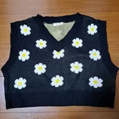 【美品】INGNI　花柄 ブラック ニットベスト Mサイズ