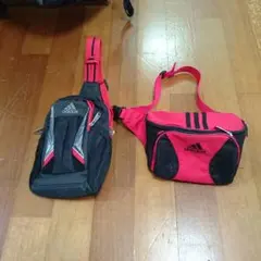 adidas ワンショルダーバッグ2つ