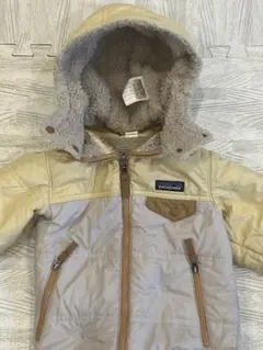 patagonia フード付きダウンコート