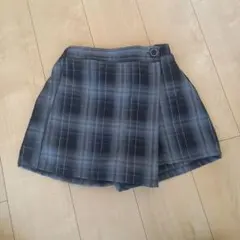 グレー系チェック柄　キュロット