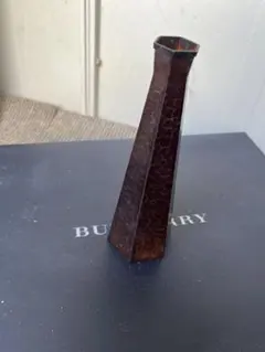 鋳銅 眼文尊 花瓶 骨董品 - メルカリ