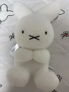 ミッフィー　70周年　ナインチェ　ぬいぐるみ　ミッフィー展