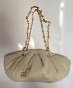 LE VERNIS(ル・ベルニ)　Momo mini bag