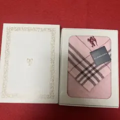 BURBERRY ピンク チェック タオルハンカチ