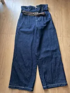 ハイウエスト　デニム