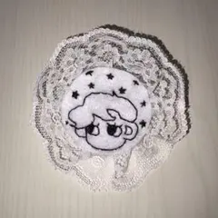 ハンドメイド　ブローチ　バッジ　刺繍　レース