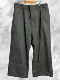 GU チノツータックバギースラックス オリーブ ※裾上げ済み※