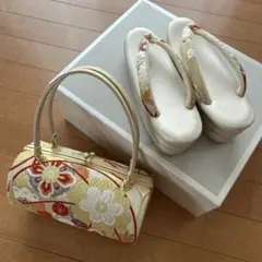 成人式 振袖用 草履バッグセット 金彩 華文のサムネイル